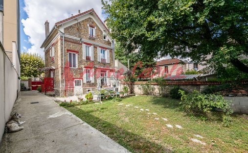 House in Peri, Joinville-le-Pont, France 1
