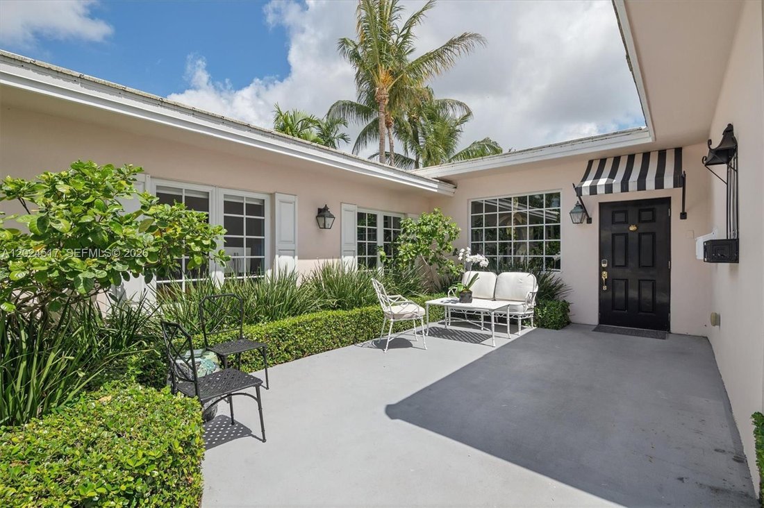 House in Miami, Florida, United States 3 - 18087186