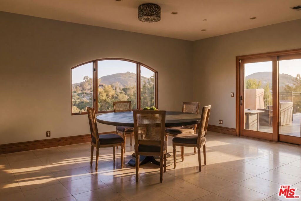 House in Hidden Hills, California, United States 5 - 18086811