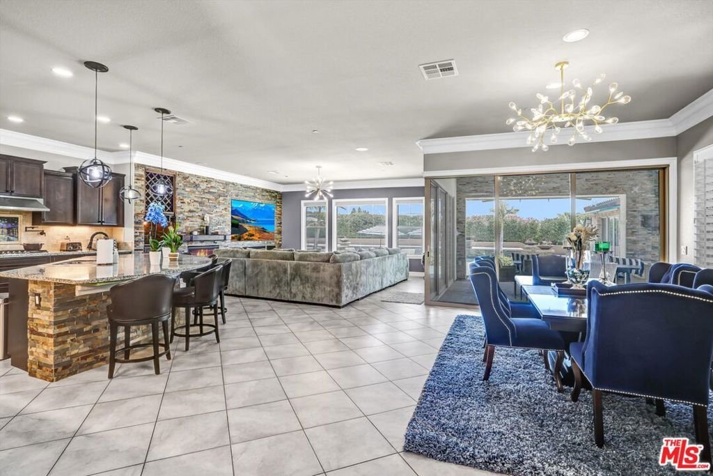 House in Rancho Cucamonga, California, United States 2 - 18086856
