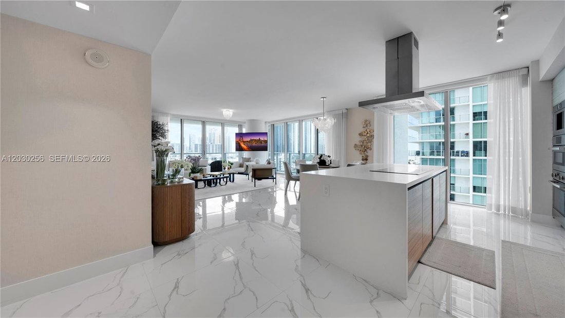 Appartement à Sunny Isles Beach, Floride, États-Unis 5 - 18081151