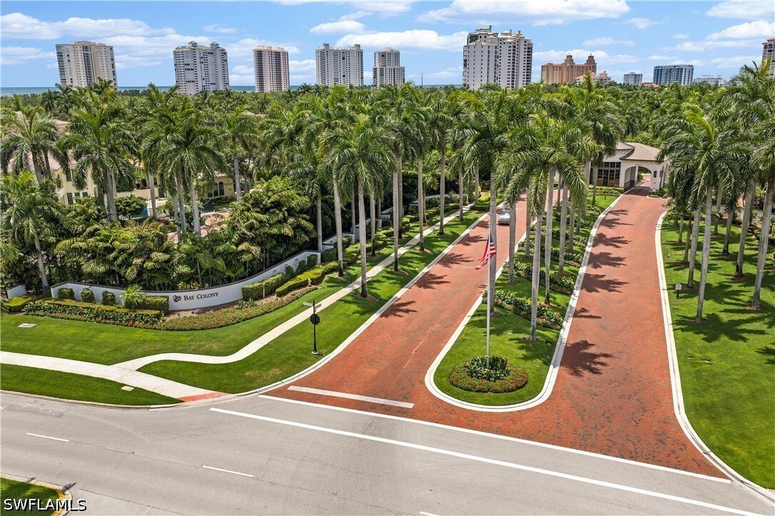 Condo in Naples, Florida, United States 4 - 18081643