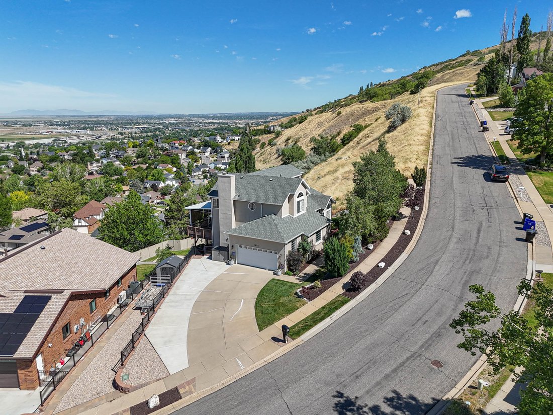 House in Centerville, Utah, United States 1 - 17879141