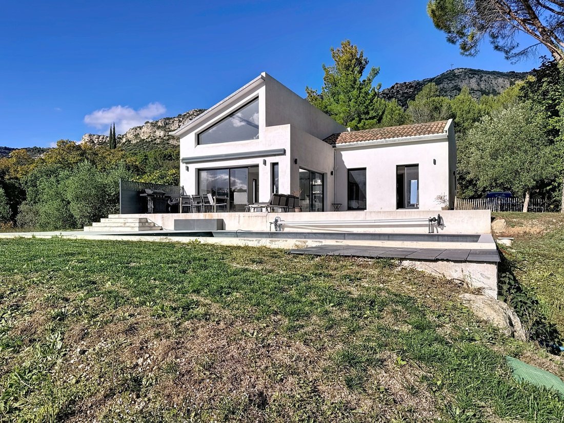 House in Vauvenargues, Provence-Alpes-Côte d'Azur, France 2 - 18086799