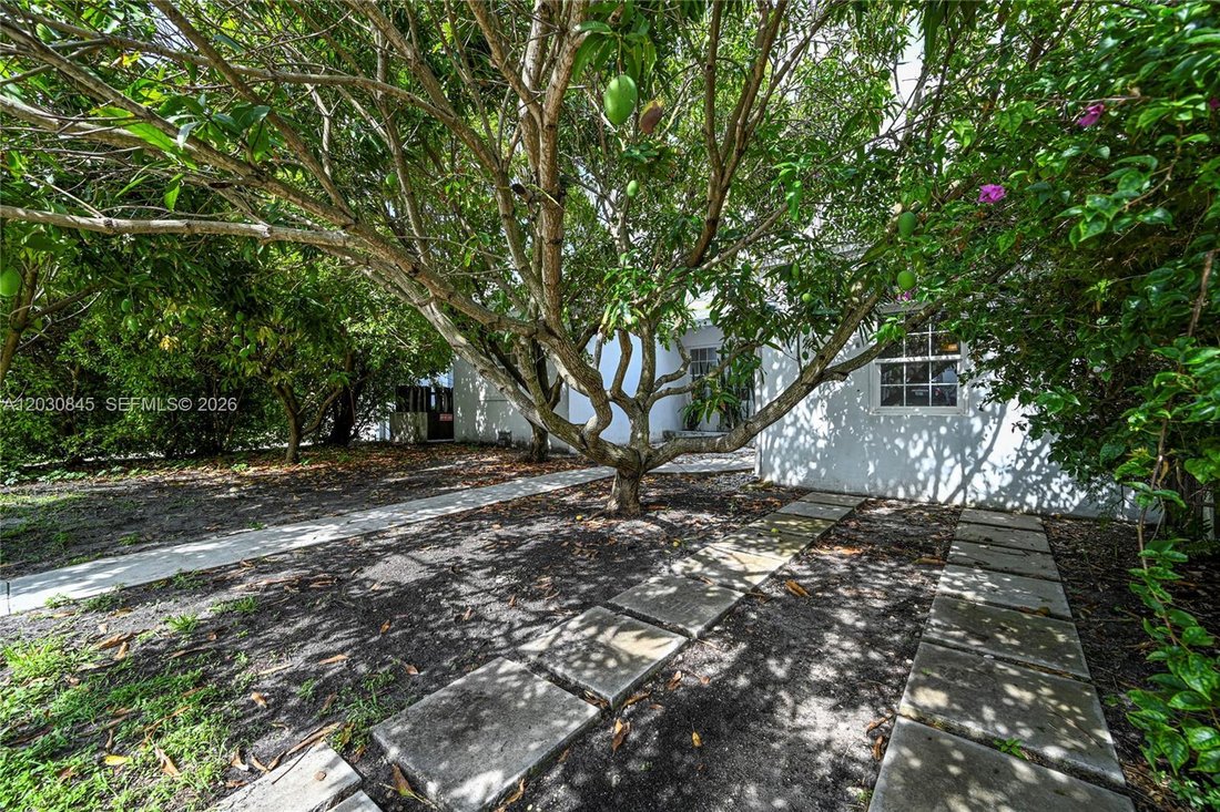 House in Bal Harbour, Florida, United States 3 - 18085567