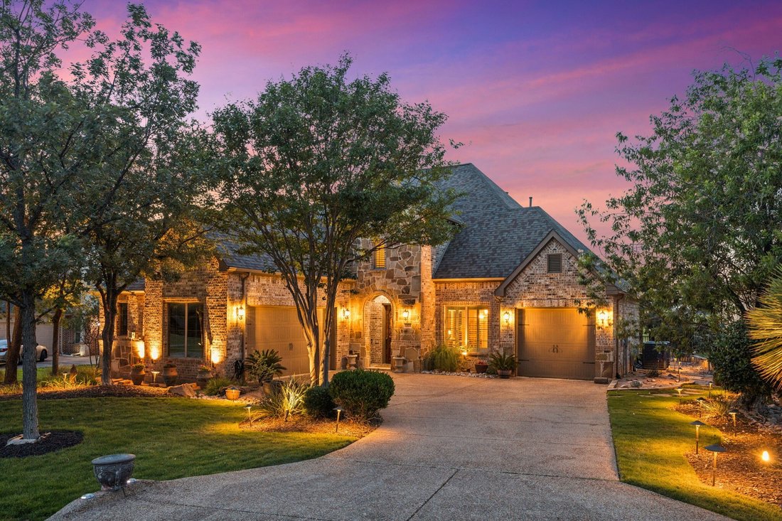House in Fort Worth, Texas, United States 3 - 18085860