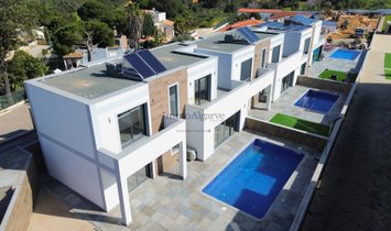 House in Olhos de Agua, Algarve, Portugal 1