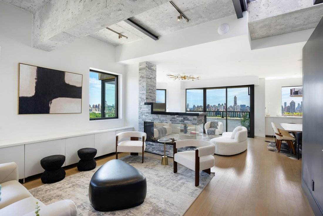 Condo in New York, New York, United States 3 - 18074786