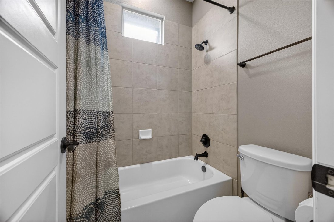 House in Leander, Texas, United States 5 - 18085272