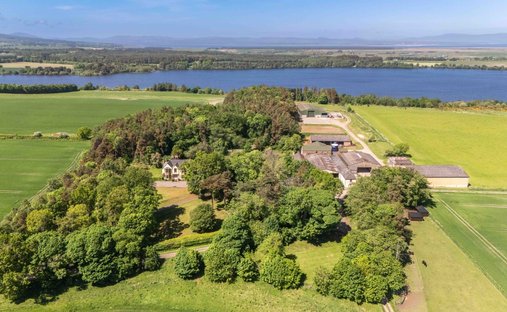 Estate in Highland, Scotland 1