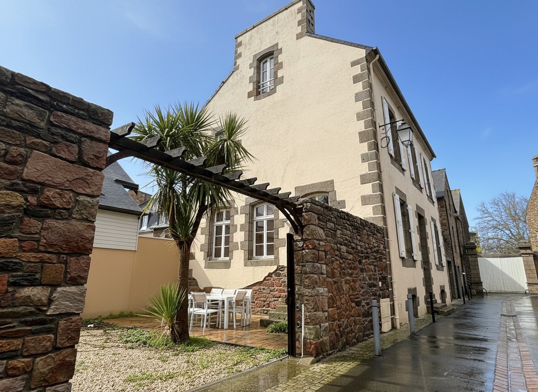 Villa in Le Vieux Bourg-La Lande Blanche-Plounez, Paimpol, France 1 - 18083591