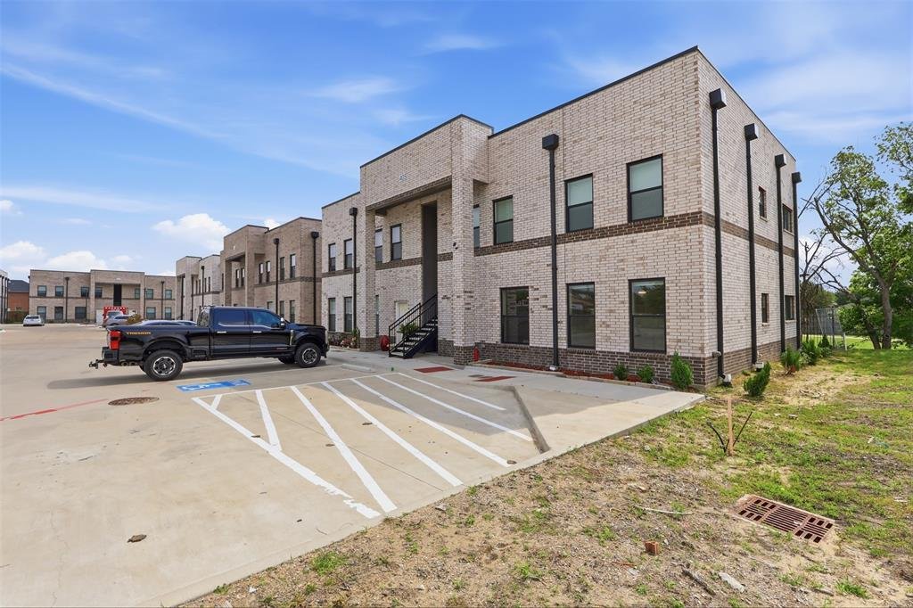 Royse City, Texas, United States 3 - 18087059