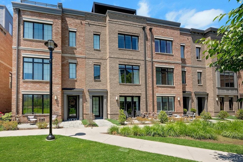Condo in Sleepy Hollow, New York, United States 1 - 18083386
