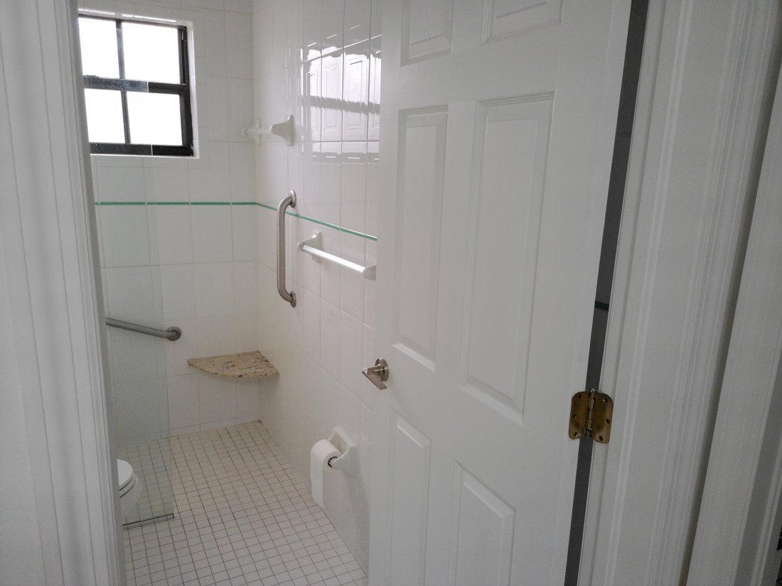 House in Miami, Florida, United States 5 - 18080847
