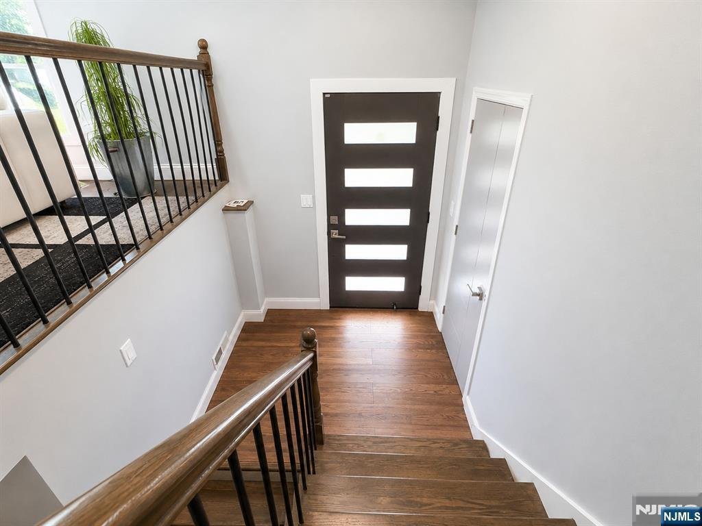 House in Mountainside, New Jersey, United States 2 - 18085849
