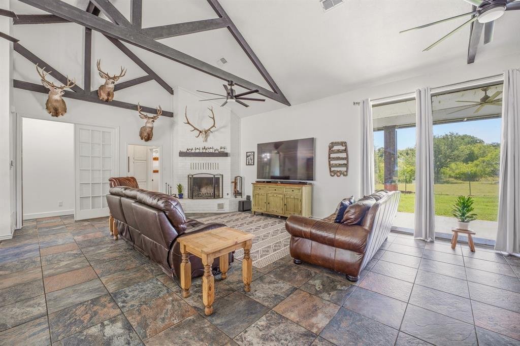 House in Stephenville, Texas, United States 4 - 18082125
