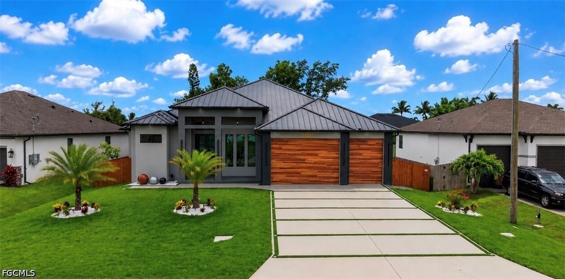 House in Cape Coral, Florida, United States 4 - 18084555
