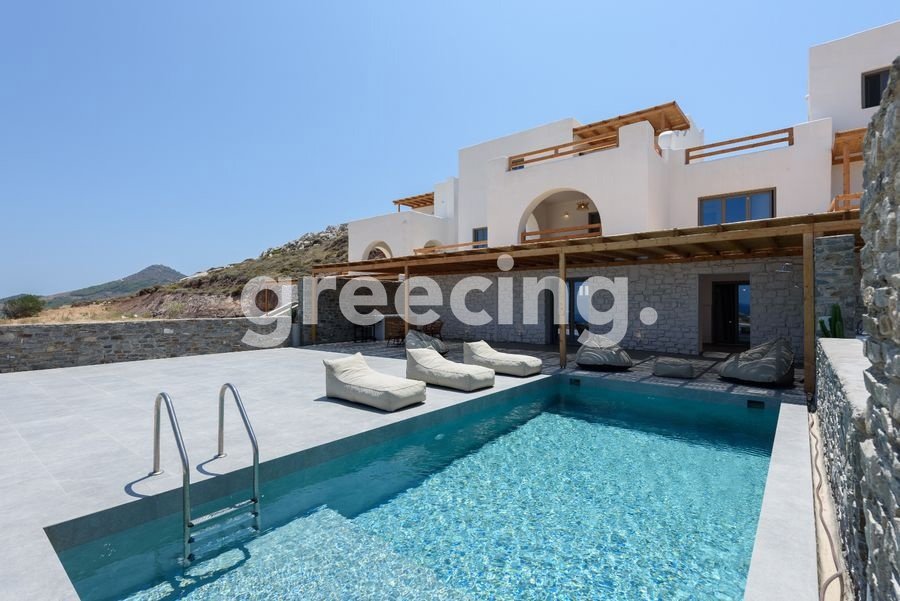 Villa in Paros, Aegean, Greece 2 - 18081694