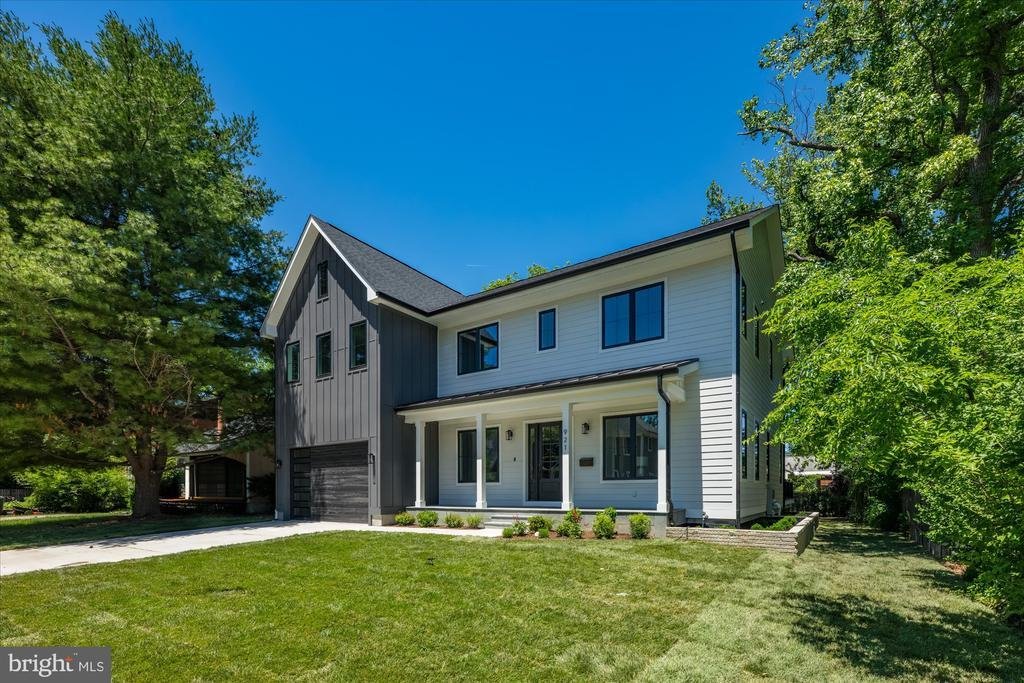 House in Arlington, Virginia, United States 2 - 18082609