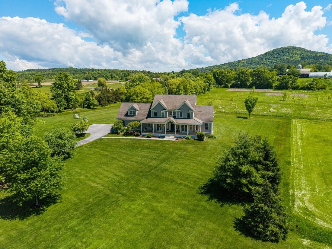 House in Charlotte, Vermont, United States 1 - 18082731