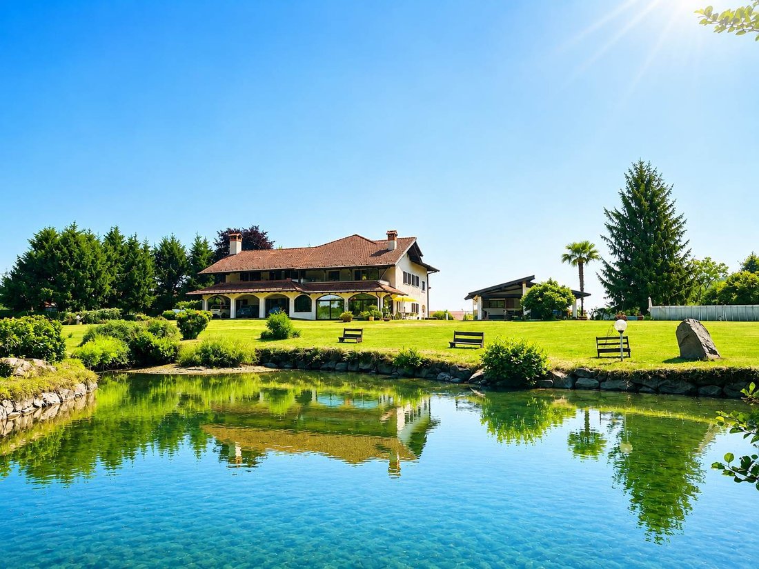 Andere in Meina, Piemont, Italien 1 - 18087247