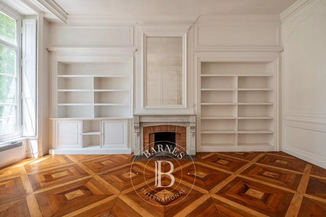 Apartment in Vieux Lyon, Lyon 5e Arrondissement, Lyon 1 - 18087436