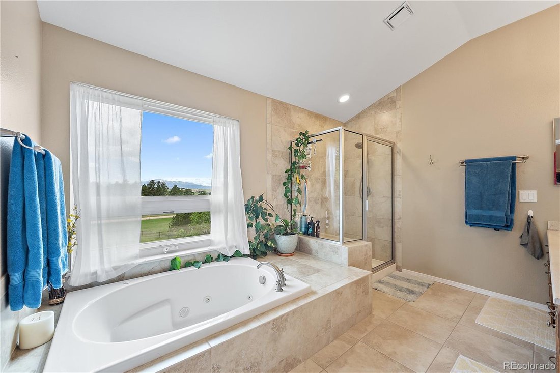 House in Colorado Springs, Colorado, United States 5 - 18085894