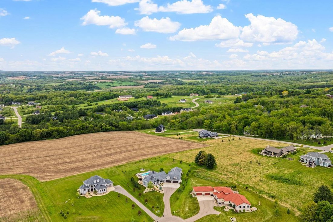 Condo in Verona, Wisconsin, United States 3 - 18081589