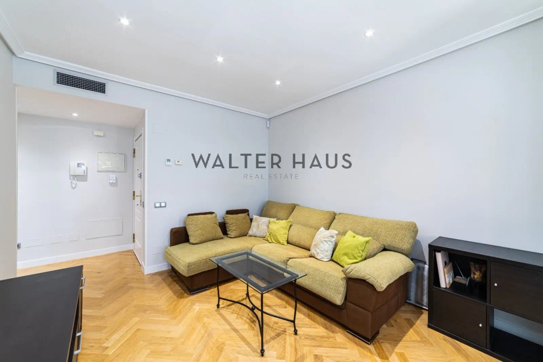 Apartment in Barrio Salamanca, Madrid, Spain 4 - 18083481