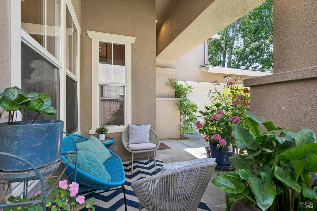 House in Novato, California, United States 4 - 18084502