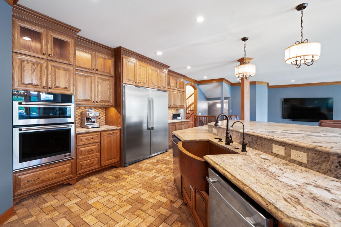 House in Slinger, Wisconsin, United States 5 - 18082596