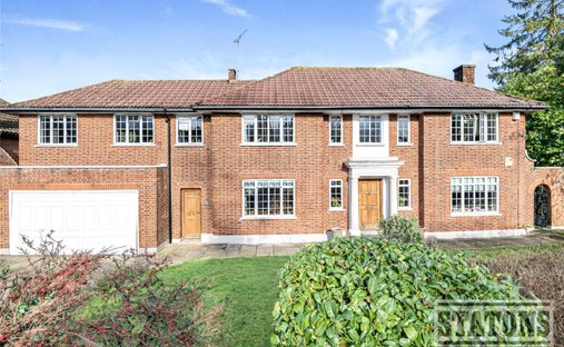 House in Buckinghamshire, England 1