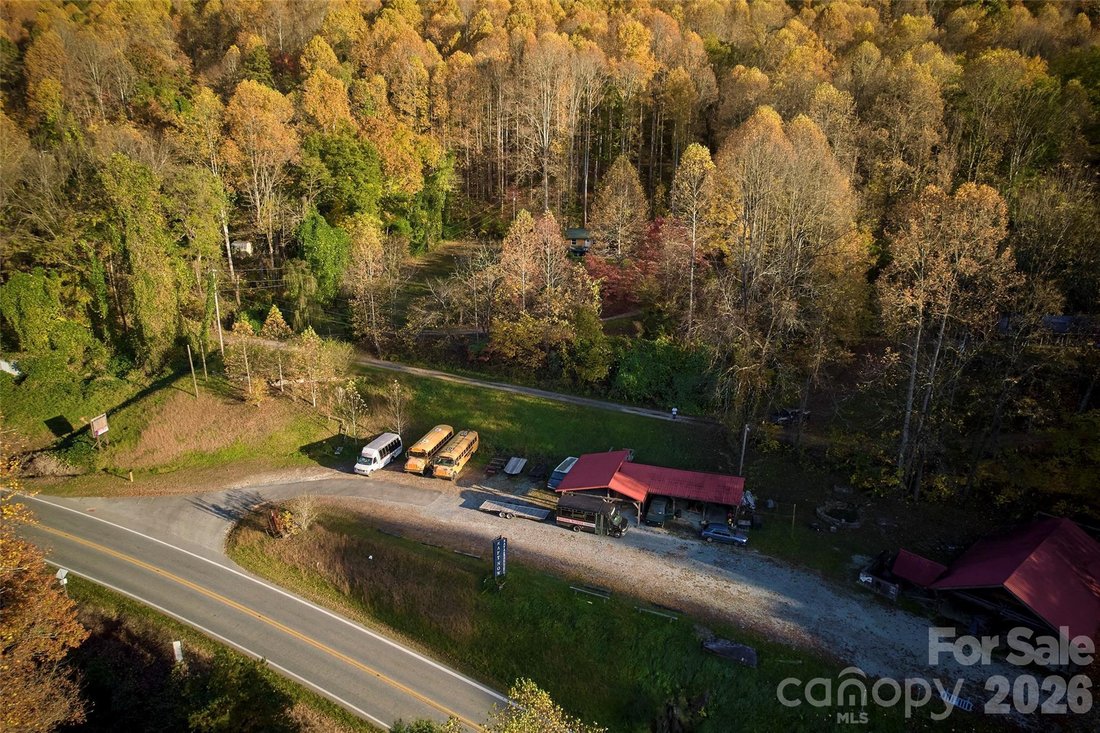 Land in Bryson City, North Carolina, United States 3 - 18082492