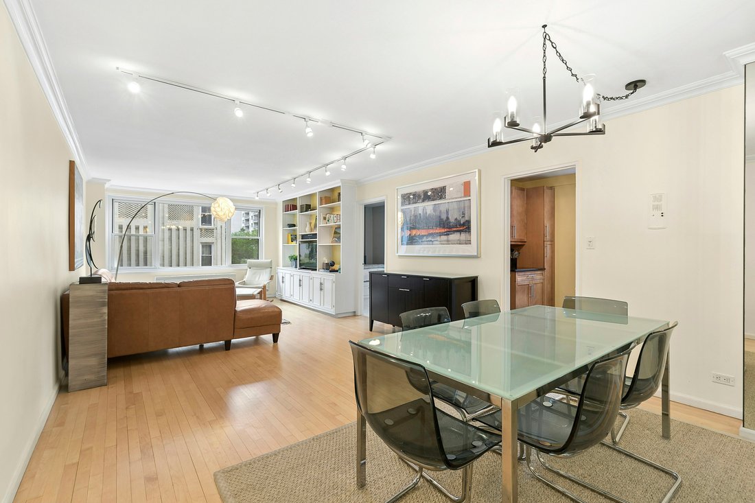 Co Op in New York, New York, United States 2 - 18074872