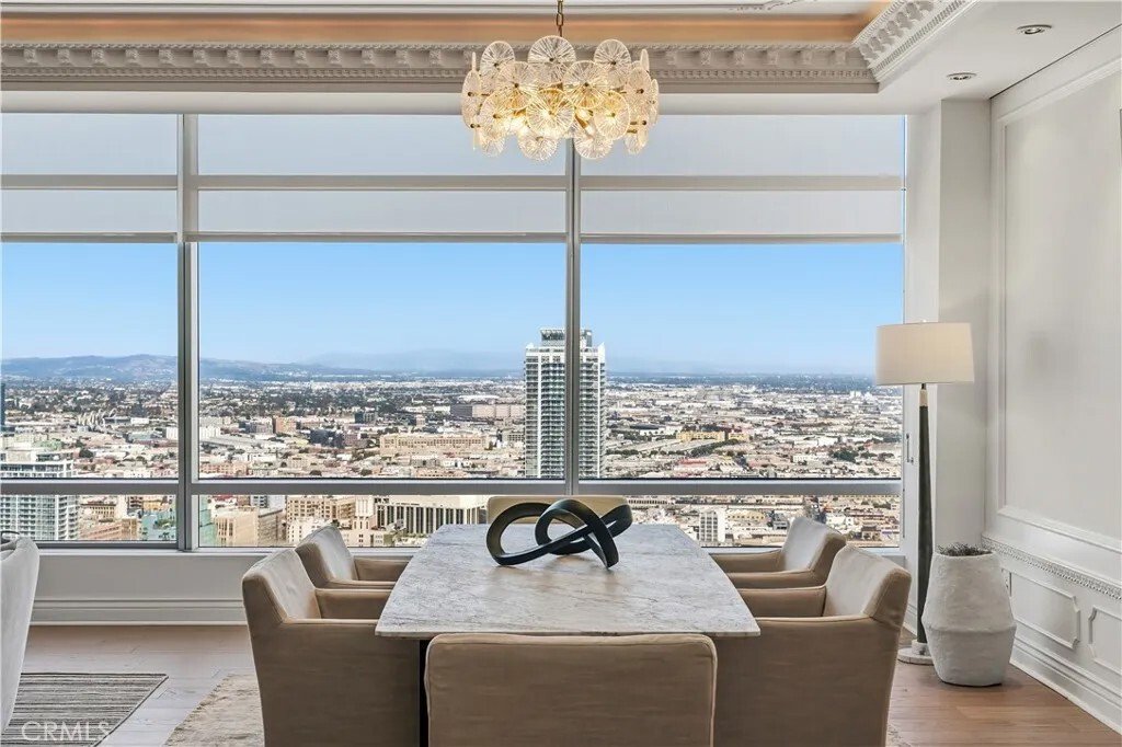 Condo in Los Angeles, California, United States 5 - 18085314