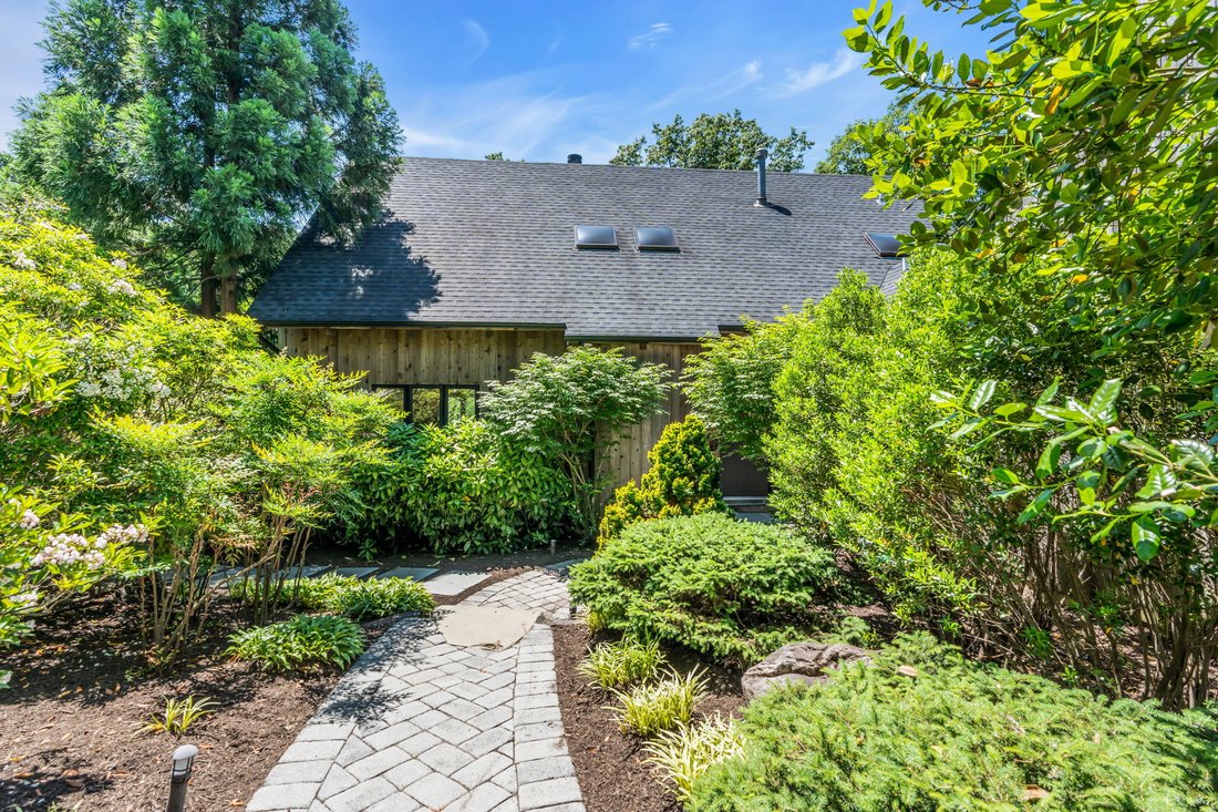 House in Atlantic Highlands, New Jersey, United States 4 - 18083779