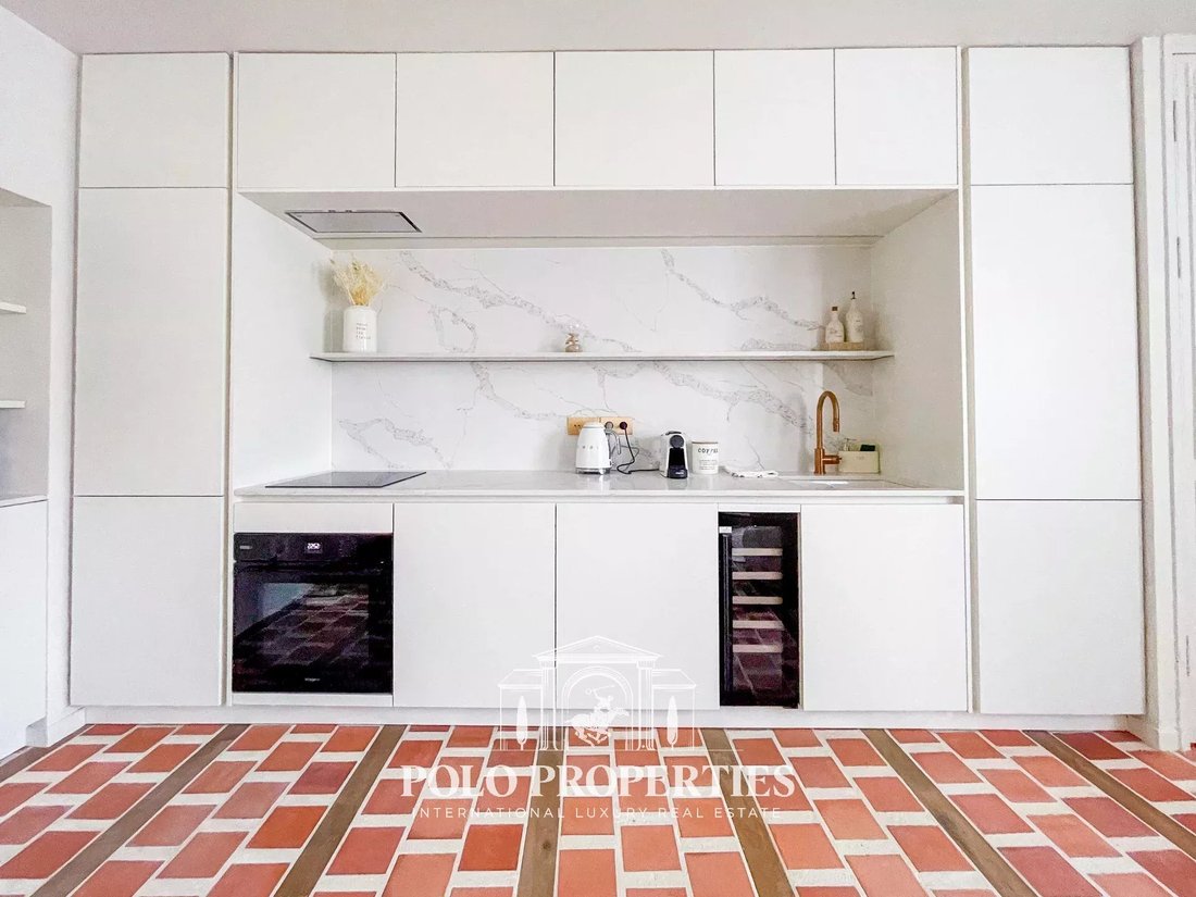 Apartment in Monnaie, Paris 6e Arrondissement, Paris 4 - 18083166