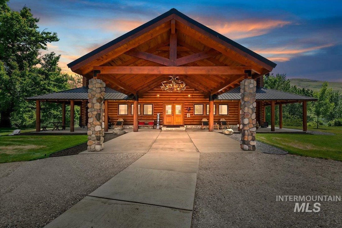 House in Horseshoe Bend, Idaho, United States 1 - 18086045