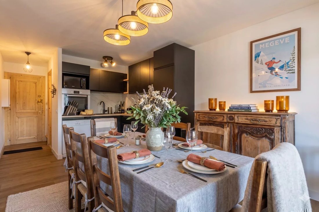Apartment in Megève, Auvergne-Rhône-Alpes, France 2 - 18084656