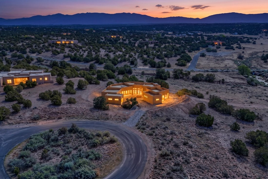 House in Santa Fe, New Mexico, United States 1 - 18084971
