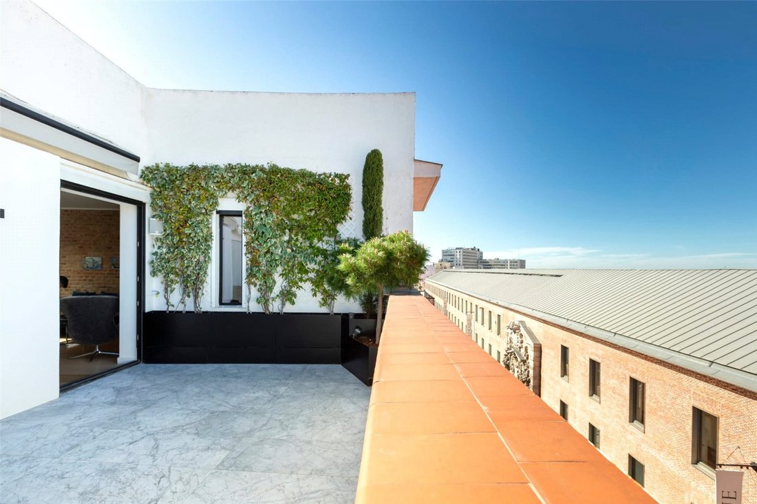 Penthouse in Centro, Madrid, Spain 3 - 18082569