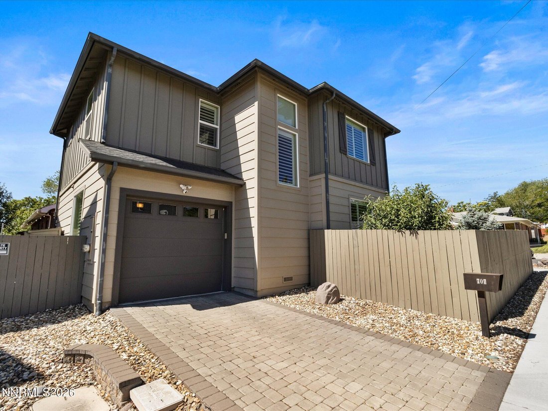 House in Reno, Nevada, United States 3 - 18084667