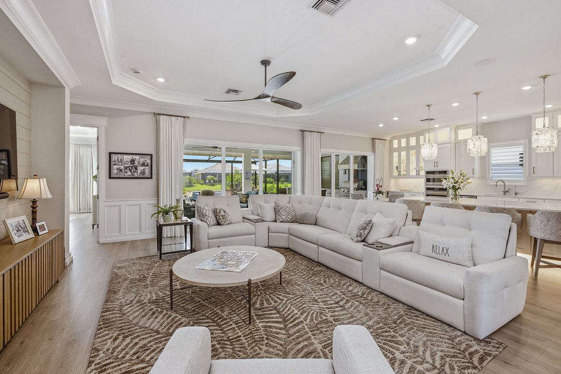 House in Naples, Florida, United States 4 - 18082850