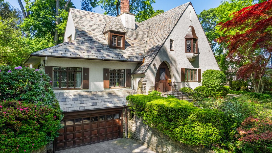 House in Larchmont, New York, United States 1 - 18082893