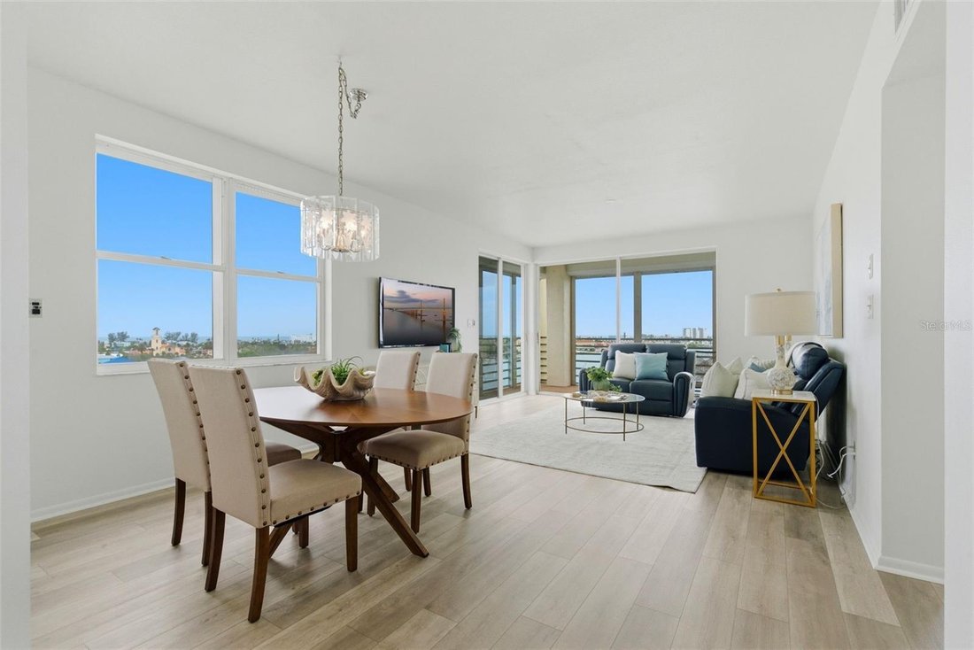 Condo in St. Petersburg, Florida, United States 4 - 18081071