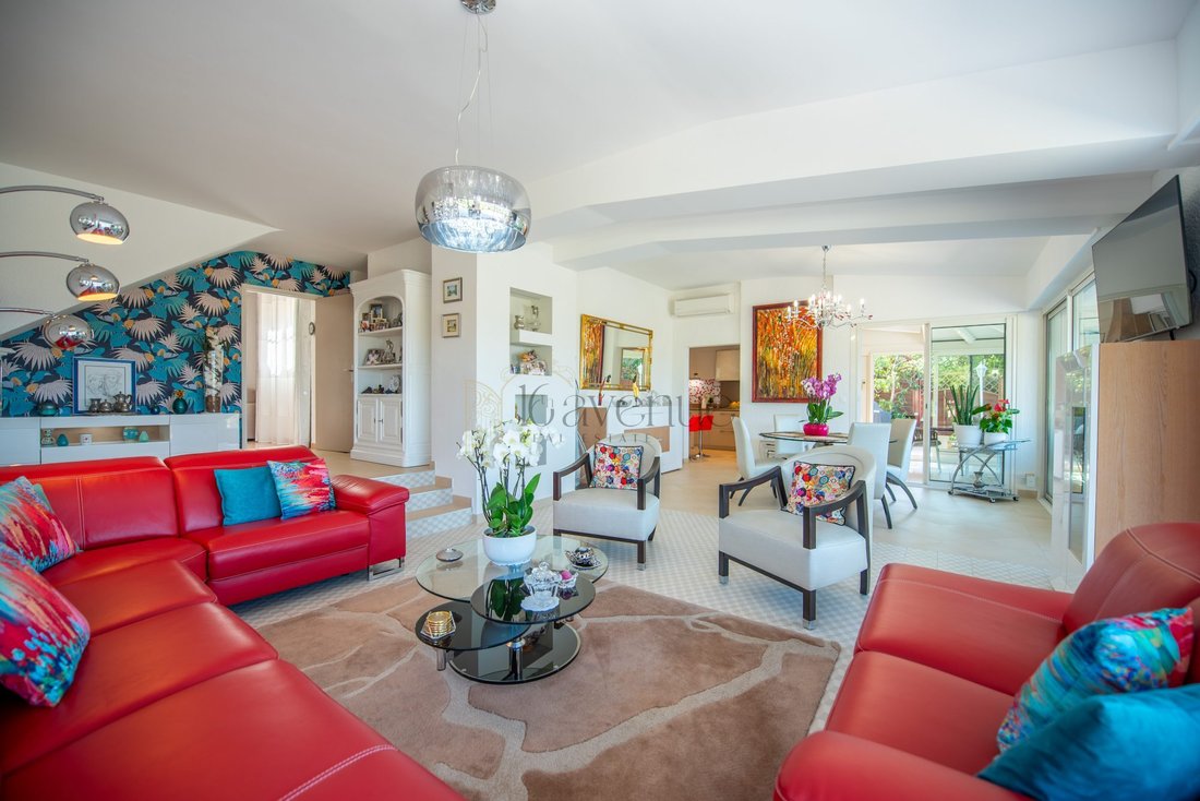 Villa in Le Lavandou, Provence-Alpes-Côte d'Azur, France 5 - 18088229