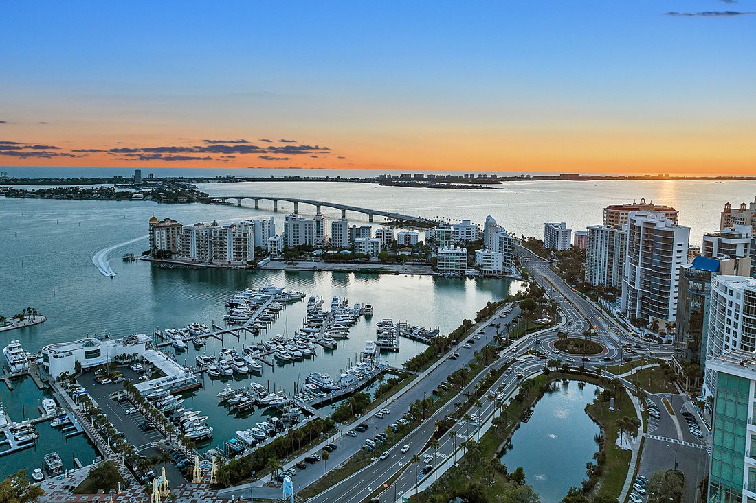 Condo in Sarasota, Florida, United States 1 - 18080872