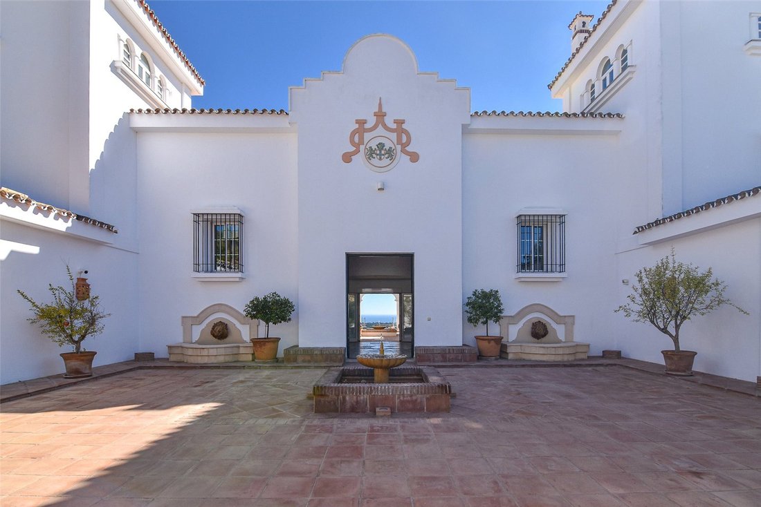 House in Sotogrande, San Roque, Andalusia 5 - 18082572