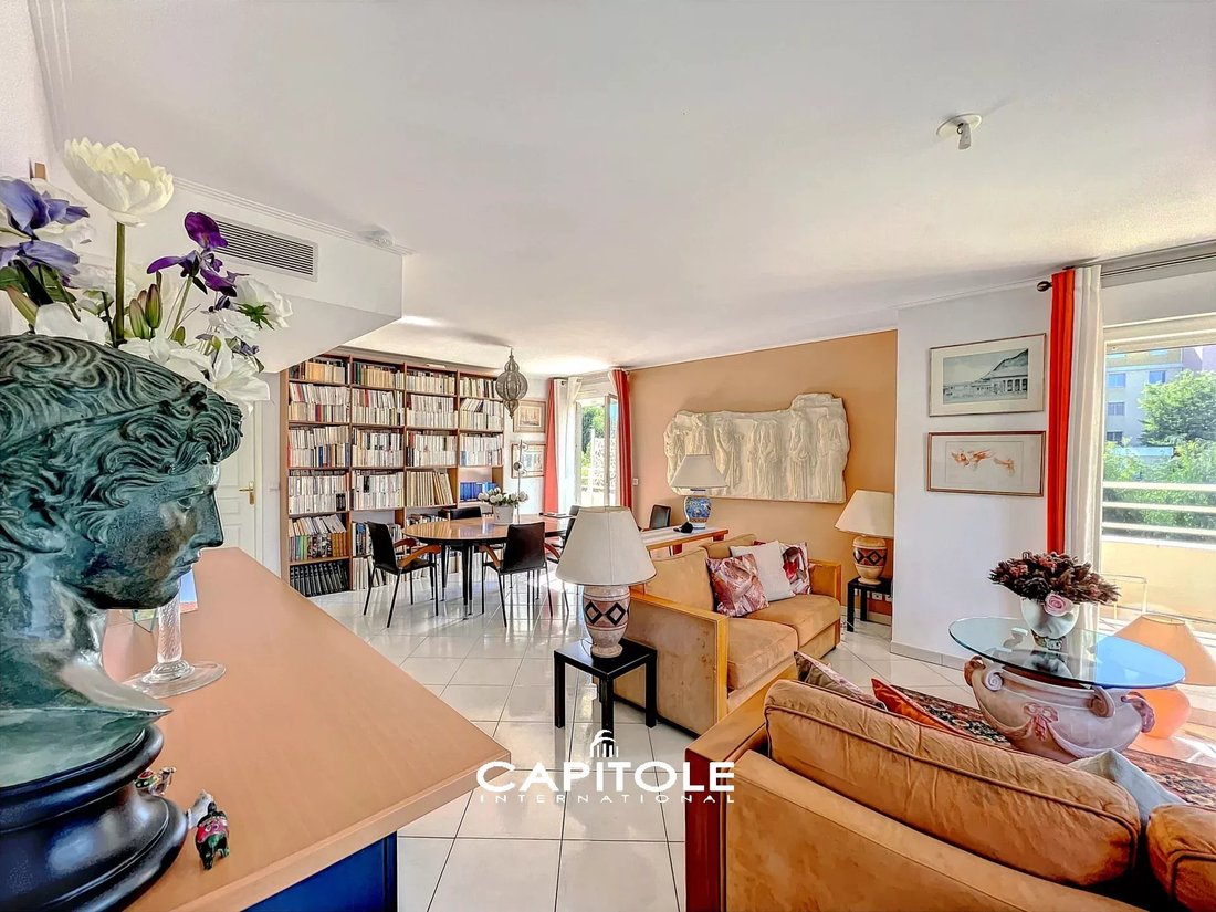 Apartment in Les Combes, Antibes, France 3 - 18084461
