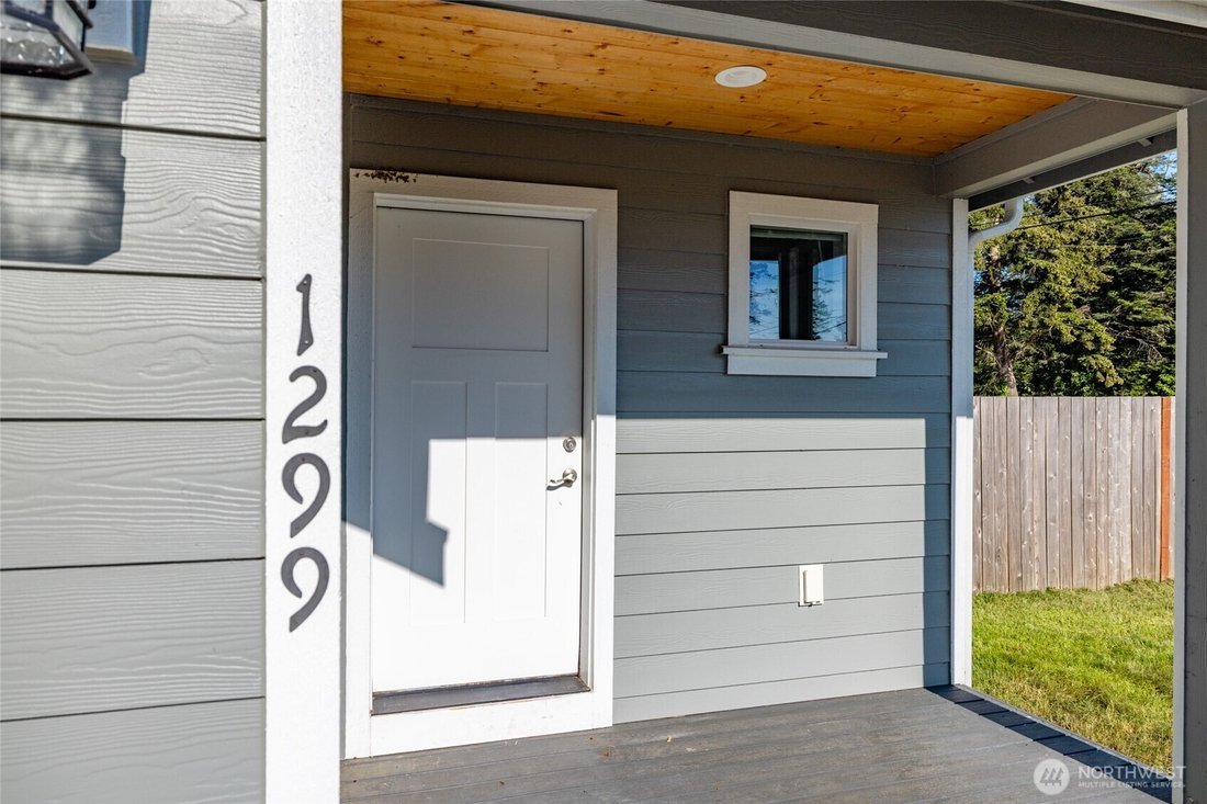 Coupeville, Washington, United States 4 - 18082720